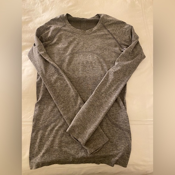 Lululemon Swiftly Tech Longsleeve - Picture 1 of 3